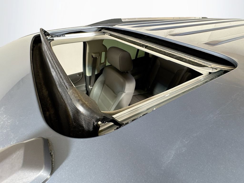 Used 2015 GMC Yukon Denali w/ Open Road Package image 21