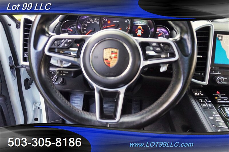 Used 2017 Porsche Cayenne Platinum Edition AWD/4WD image 26