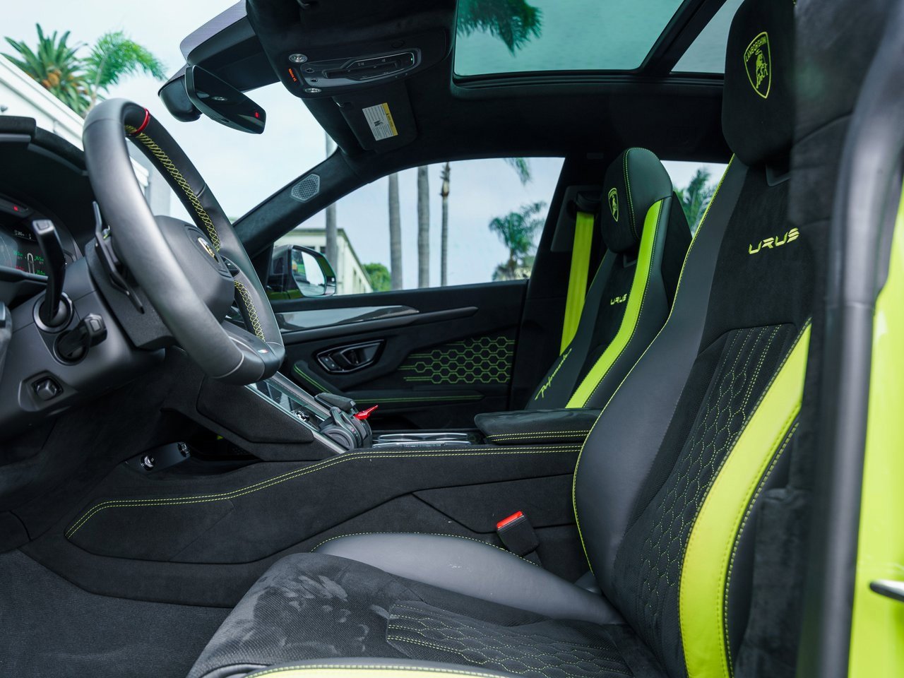 Used 2024 Lamborghini Urus Performante image 11