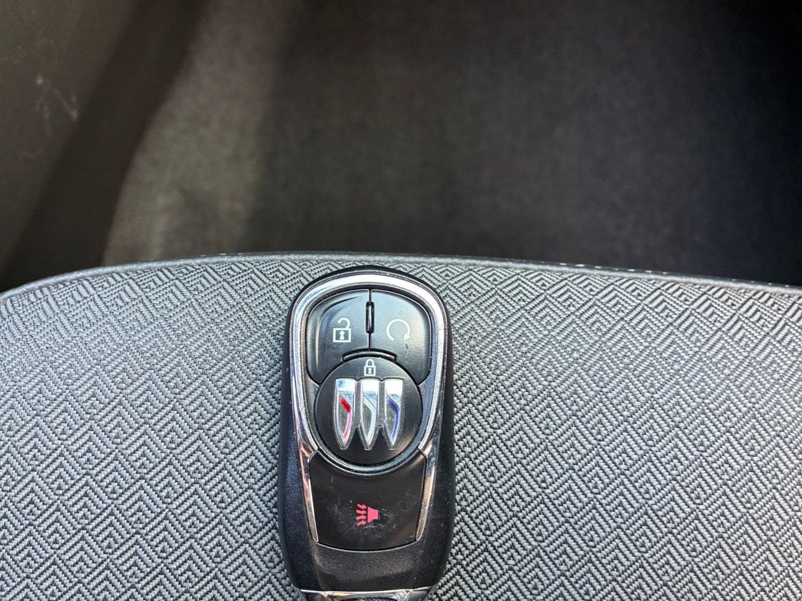Used 2025 Buick Encore GX Preferred image 23