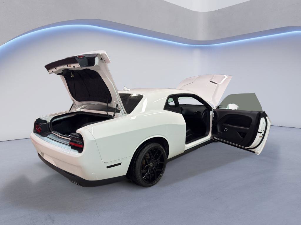 Used 2018 Dodge Challenger SXT Plus image 12