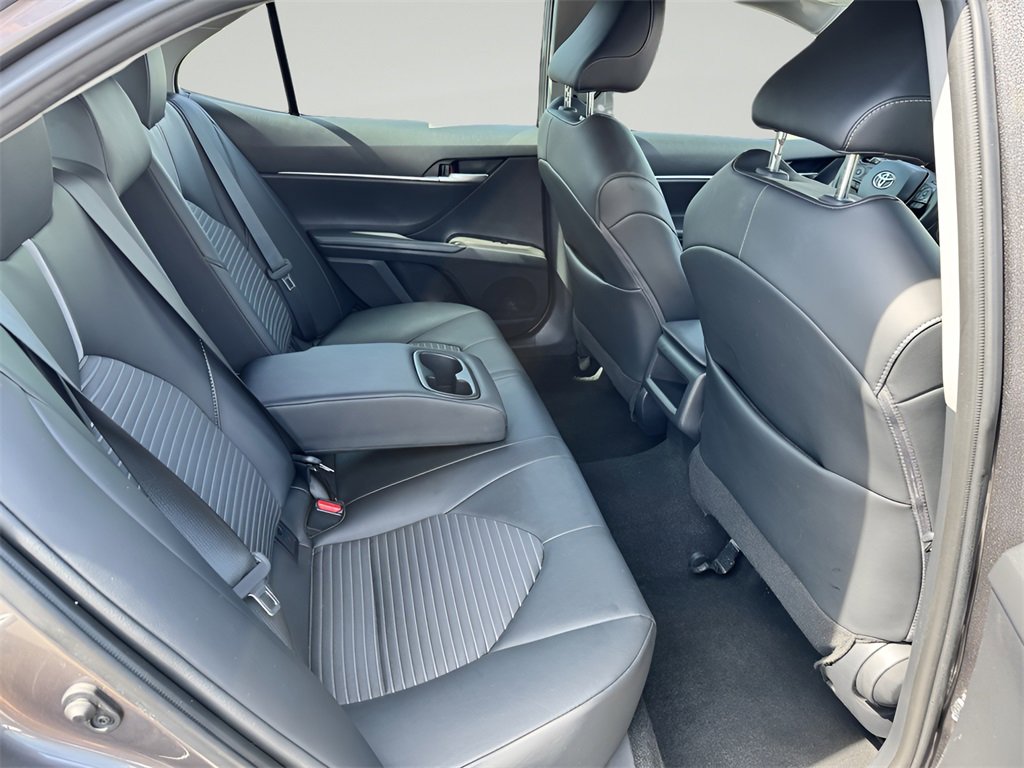 Used 2024 Toyota Camry SE image 28