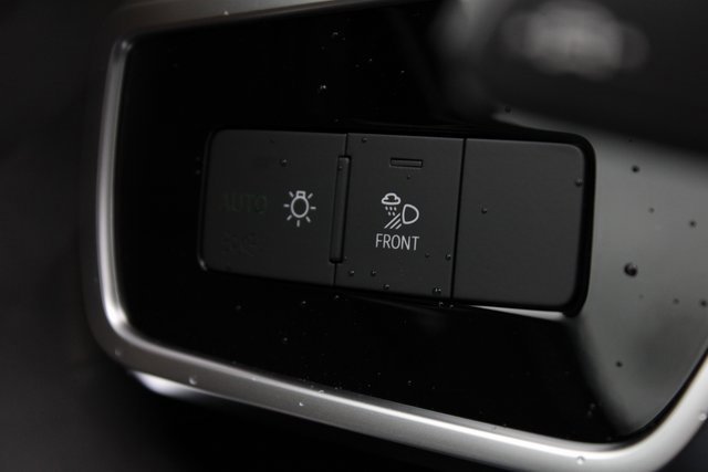 New 2025 Audi A6 2.0T Premium image 17