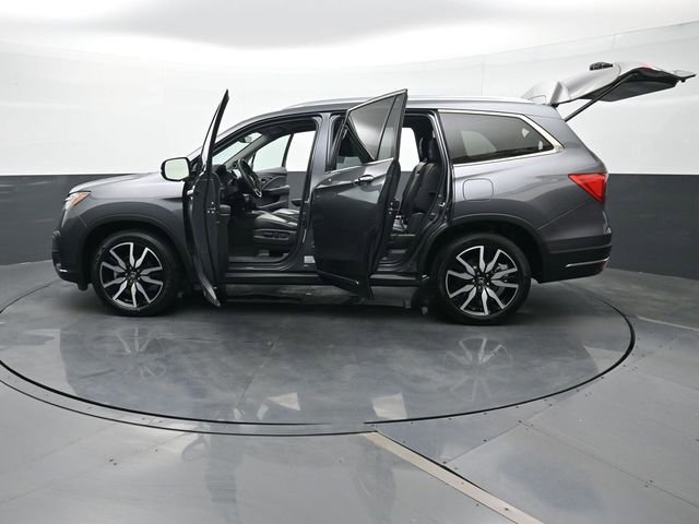 Used 2019 Honda Pilot Touring image 30