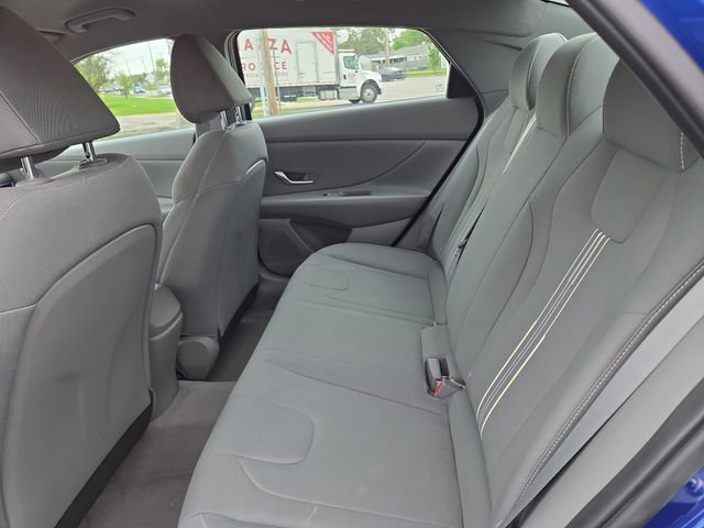 Certified 2023 Hyundai Elantra SEL FWD image 24