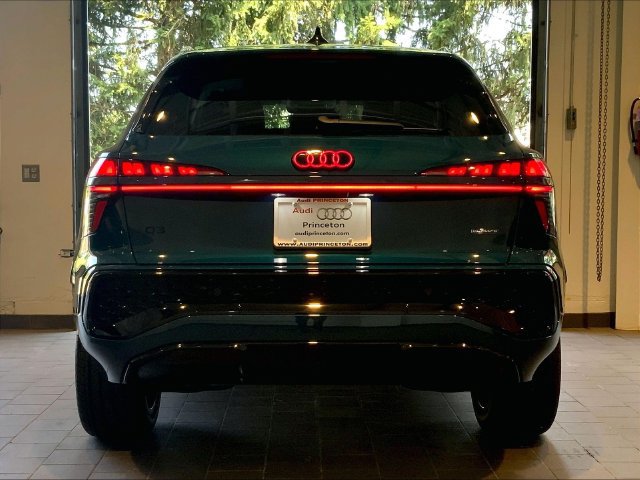 New 2026 Audi Q3 quattro 2.0T AWD/4WD image 2