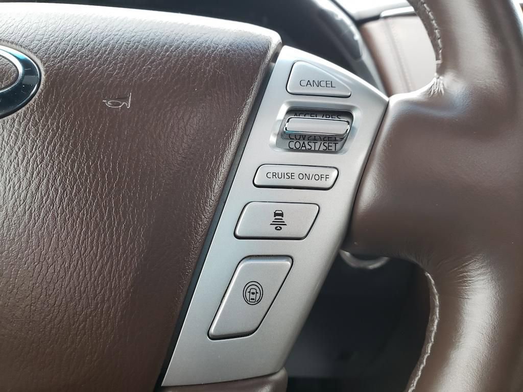 Used 2015 INFINITI QX80 4WD w/ Limited Package image 17