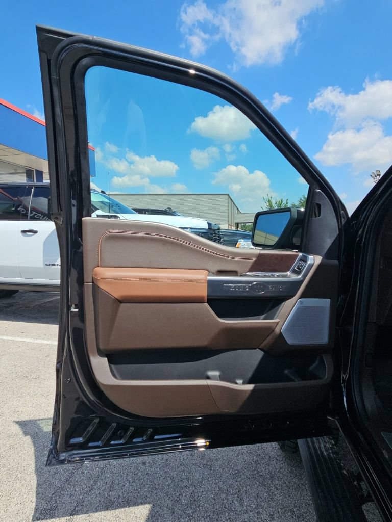Used 2026 Ford F150 King Ranch w/ Equipment Group 601A High AWD/4WD image 11