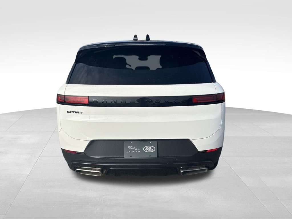 New 2026 Land Rover Range Rover Sport SE image 8