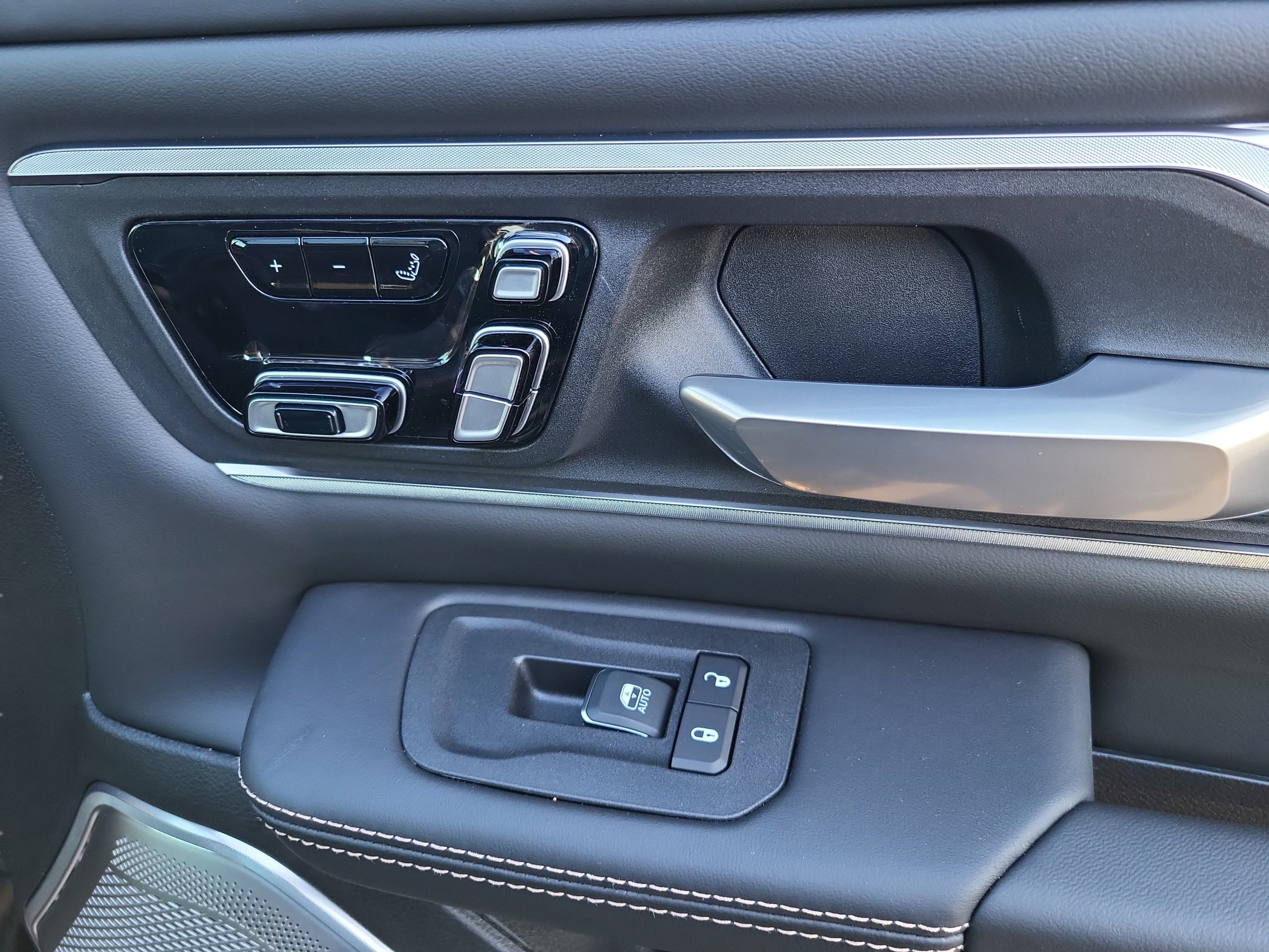 New 2026 RAM 1500 Tungsten w/ Bed Utility Group AWD/4WD image 23