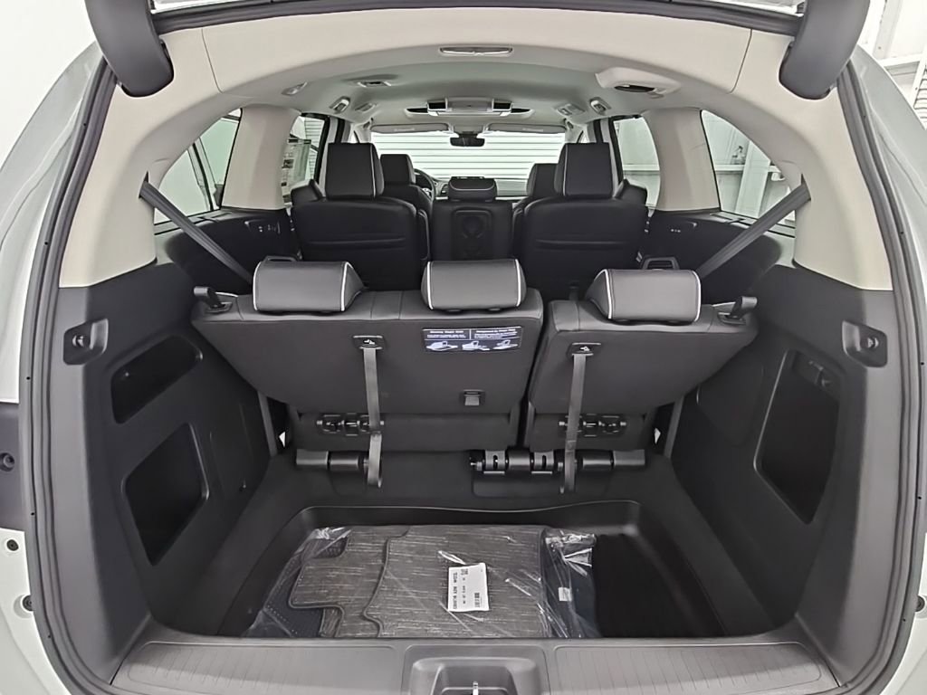 New 2026 Honda Odyssey Elite image 36