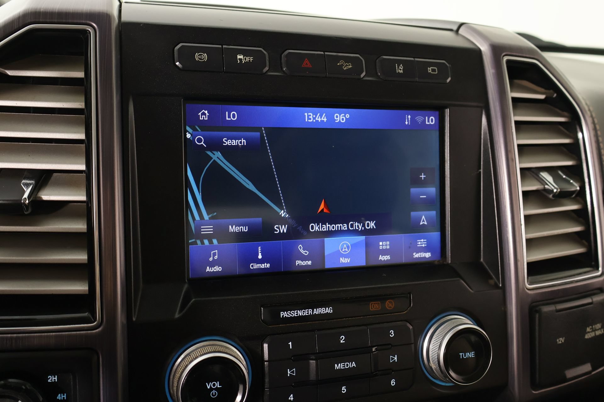 Used 2020 Ford F250 Limited AWD/4WD image 7