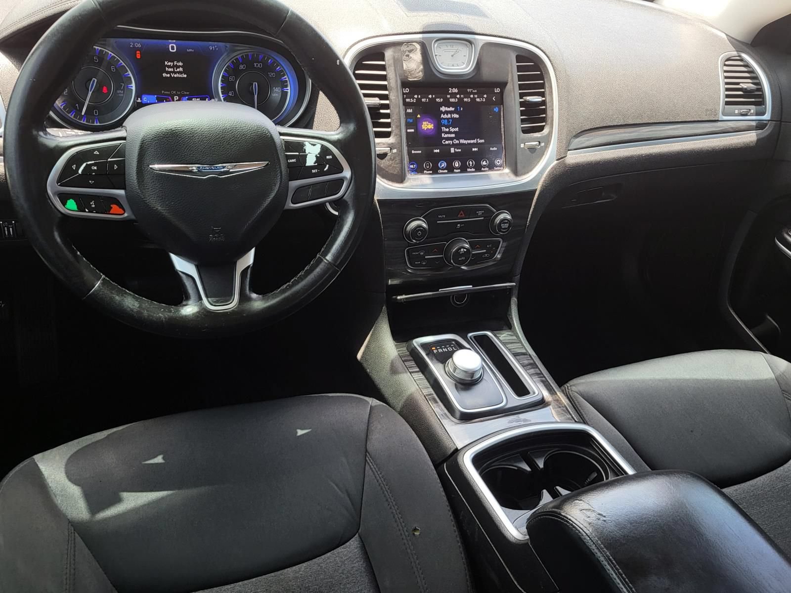 Used 2019 Chrysler 300 Touring w/ Sport Appearance Package RWD image 13