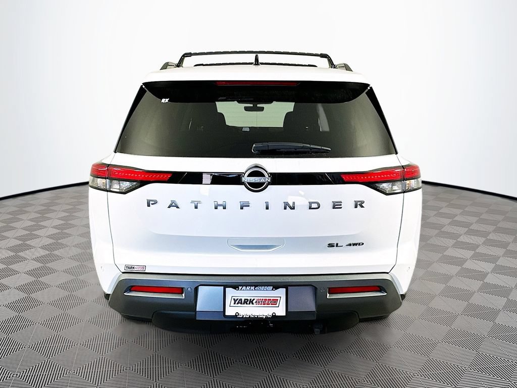 New 2026 Nissan Pathfinder SL w/ SL Premium Package AWD/4WD image 9