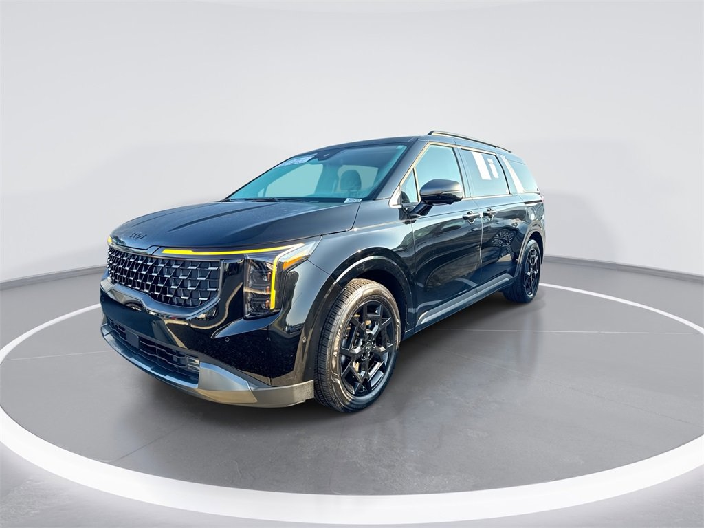 Used 2025 Kia Carnival SX Prestige image 4