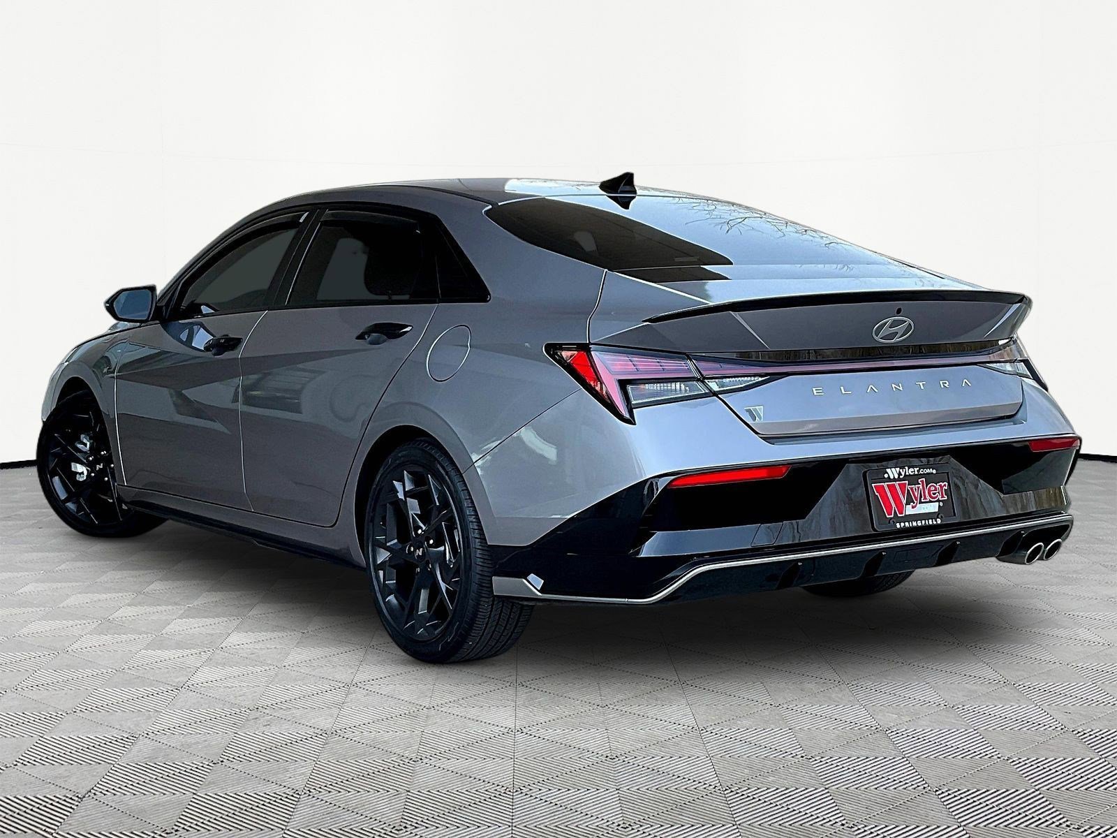 Used 2025 Hyundai Elantra N Line FWD image 4
