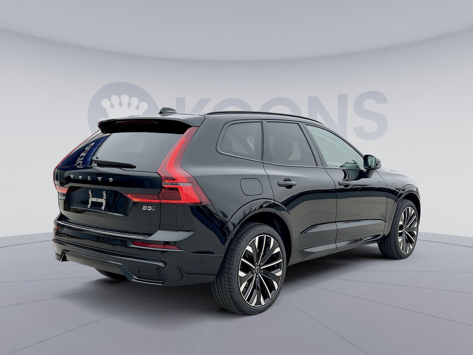 New 2026 Volvo XC60 B5 Ultra w/ Protection Package Premier image 7