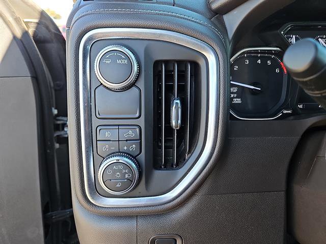 Used 2020 GMC Sierra 1500 SLT image 15