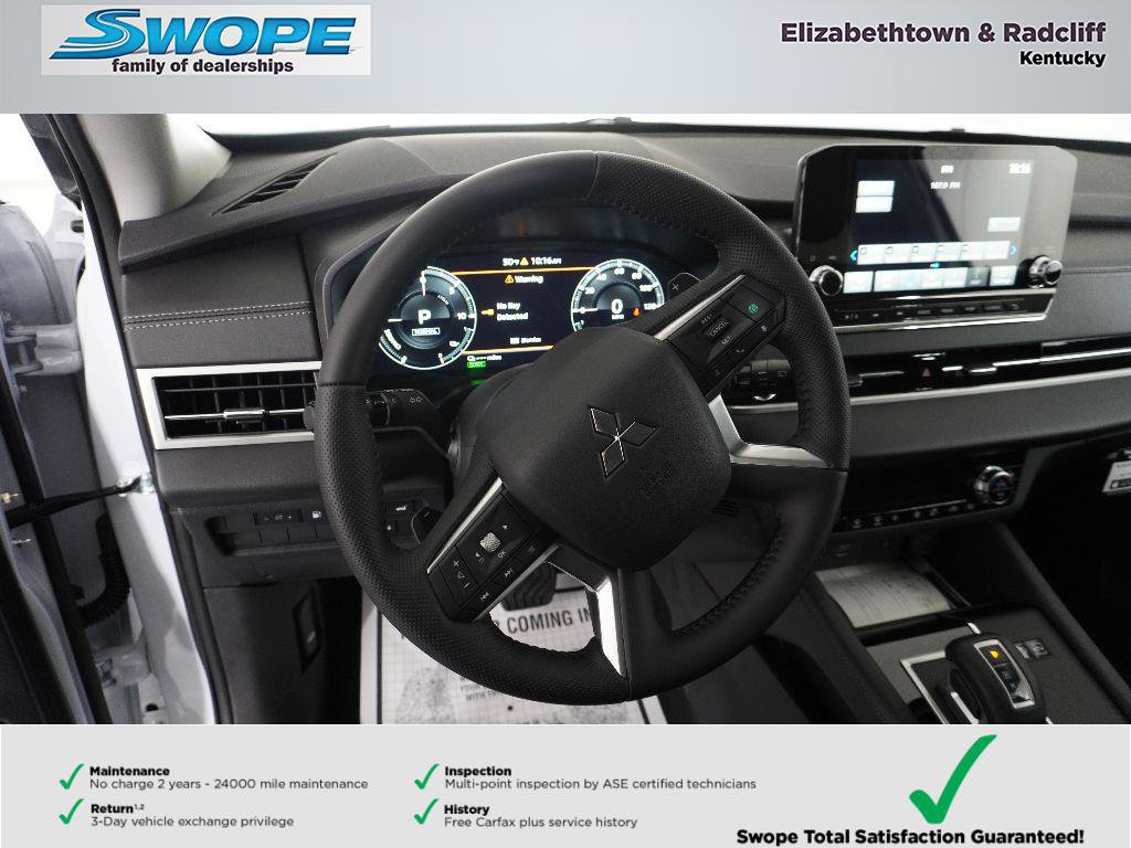 New 2025 Mitsubishi Outlander SE image 16