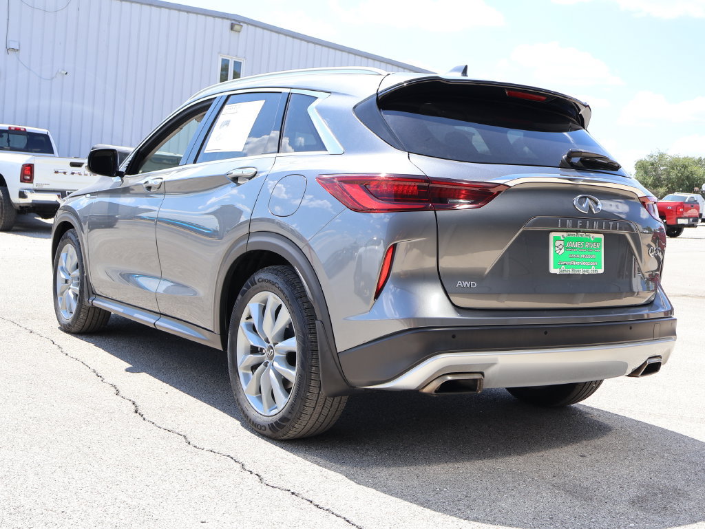 Used 2022 INFINITI QX50 Essential AWD/4WD image 3
