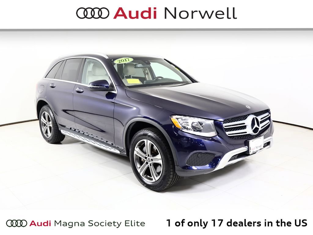Used 2017 Mercedes-Benz GLC 300 4MATIC image 1