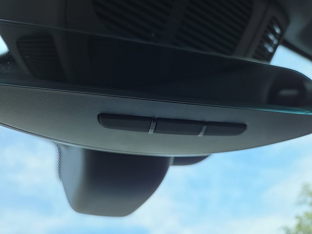 Certified 2026 Mercedes-Benz GLS 450 4MATIC image 28