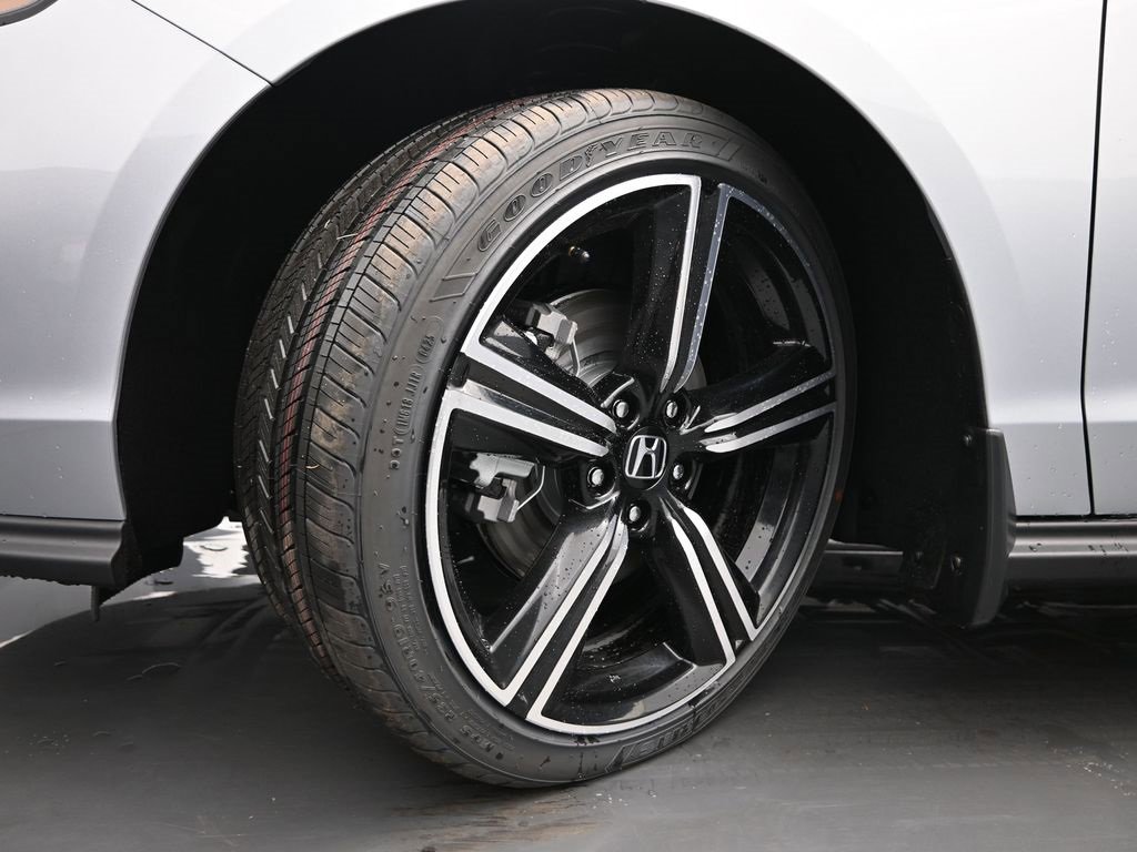 New 2025 Honda Accord Sport image 39