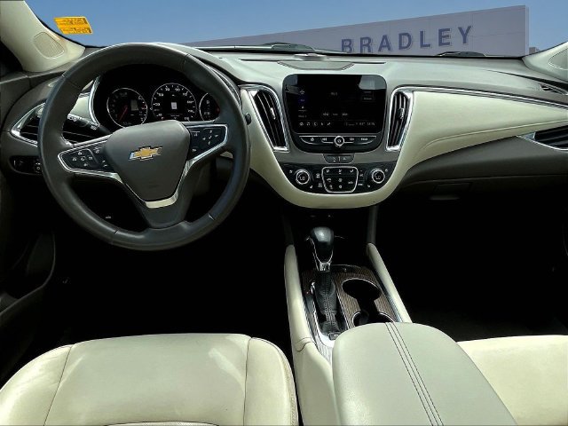 Used 2024 Chevrolet Malibu LT FWD image 9