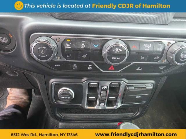 Used 2023 Jeep Gladiator Sport AWD/4WD image 17