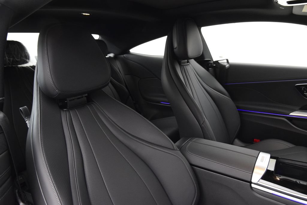 New 2026 Mercedes-Benz CLE 450 4MATIC Coupe image 17