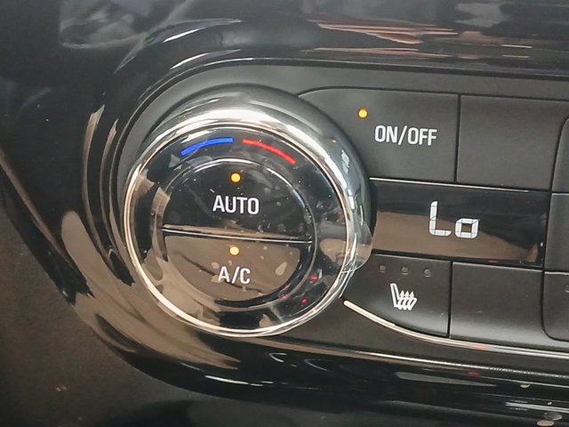 New 2026 Chevrolet Trax LT w/ Driver Confidence Package FWD image 15