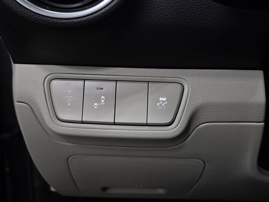 Used 2023 Kia Forte LXS w/ LXS Technology Package image 26