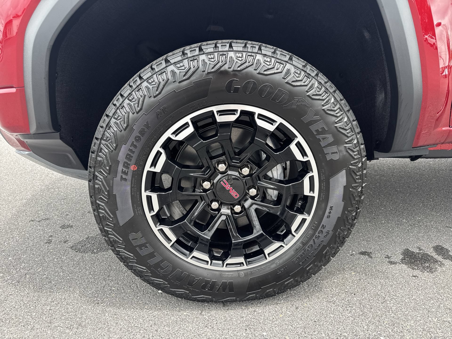 New 2026 GMC Canyon AT4 w/ Technology Plus Package AWD/4WD image 19