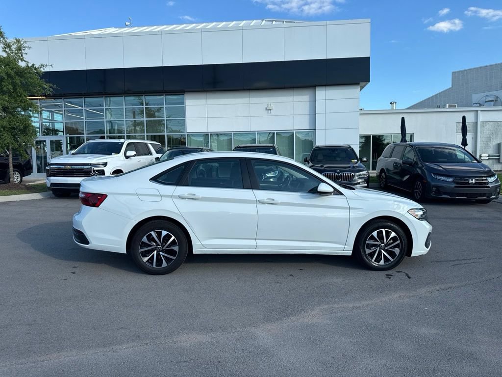 Used 2024 Volkswagen Jetta S FWD image 8