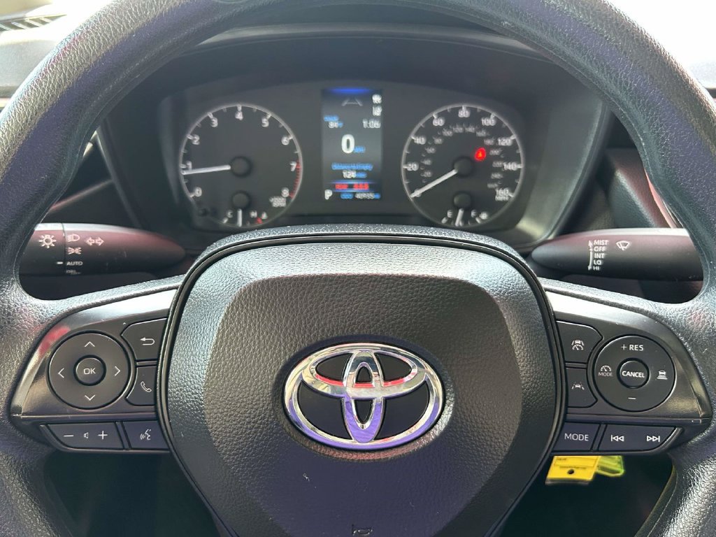 Certified 2025 Toyota Corolla LE FWD image 28