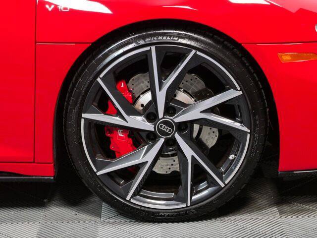 Used 2023 Audi R8 V10 performance RWD image 32
