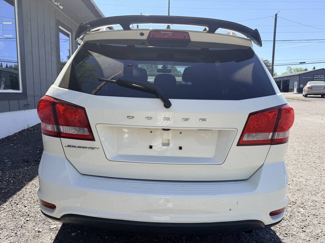 Used 2019 Dodge Journey SE w/ Connectivity Group FWD image 12