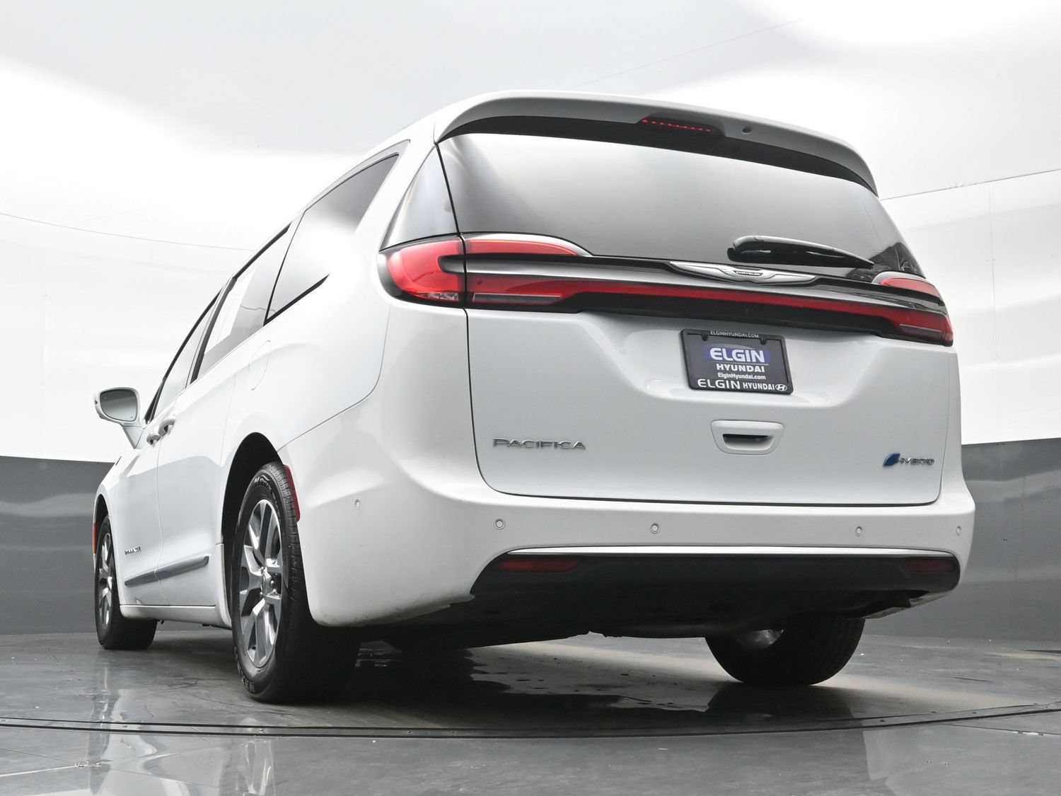 Used 2022 Chrysler Pacifica Pinnacle FWD image 31