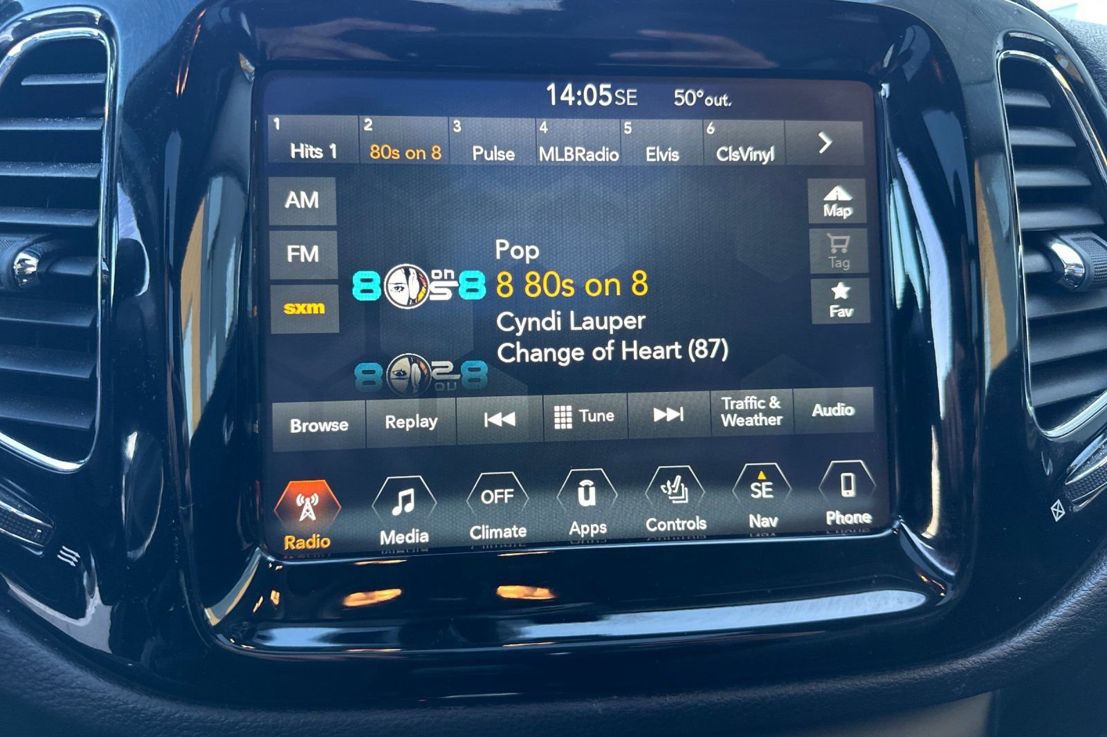 Used 2018 Jeep Compass Limited w/ Navigation Group image 23