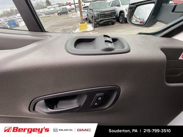 Used 2020 Ford Transit 350 image 25