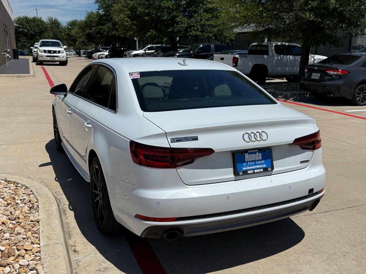 Used 2018 Audi A4 2.0T Premium Plus w/ Premium Plus Package AWD/4WD image 3