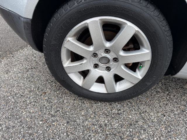 Used 2008 Volkswagen Rabbit S image 13