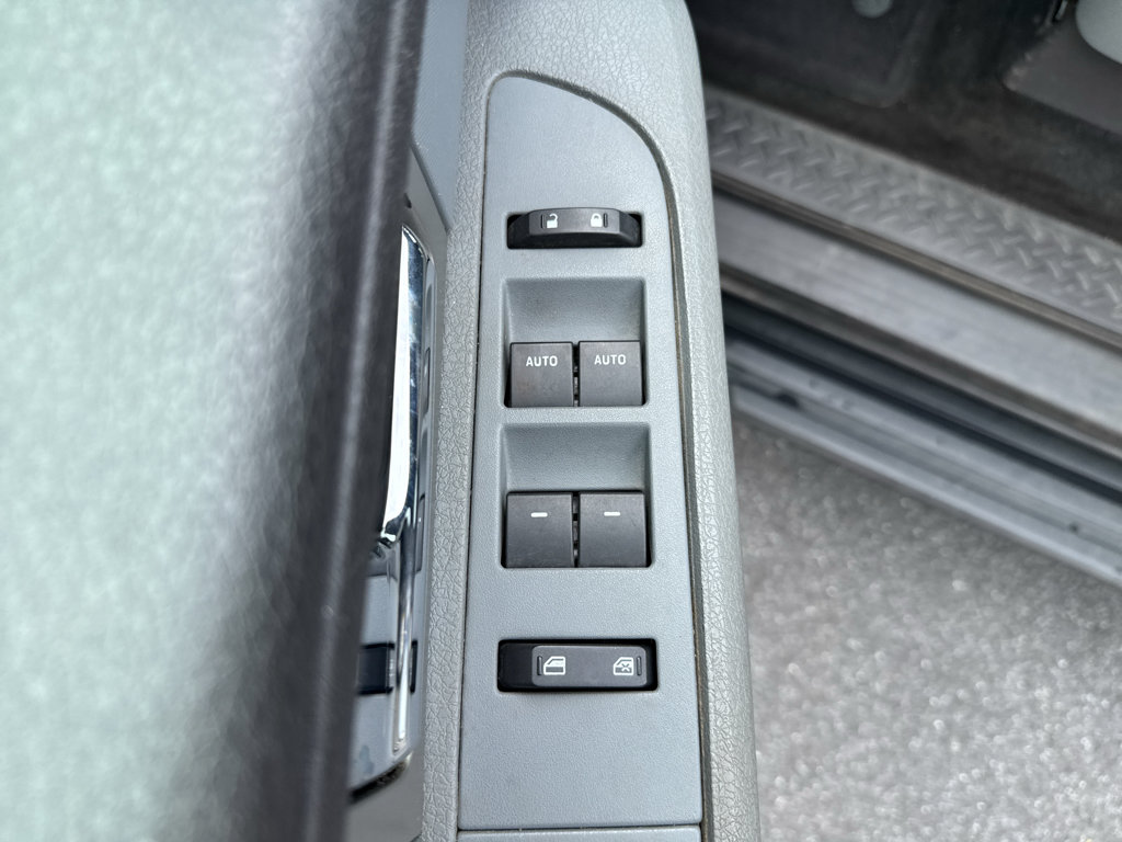 Used 2011 Ford F150 XLT w/ HD Payload Pkg AWD/4WD image 20