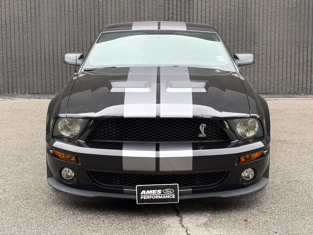 Used 2007 Ford Mustang Shelby GT500 RWD image 3