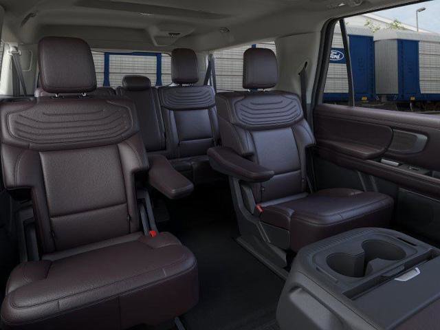 New 2025 Ford Expedition Max Platinum w/ Platinum Ultimate Package AWD/4WD image 12