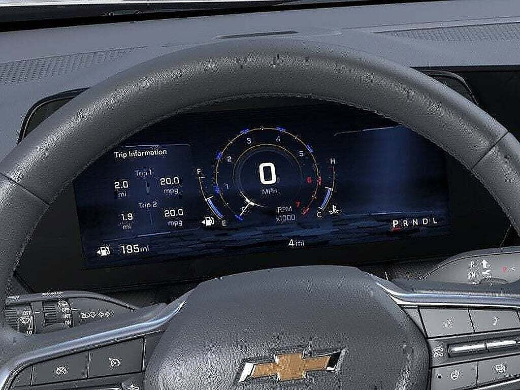 New 2026 Chevrolet Equinox LT w/ Convenience Package II FWD image 18