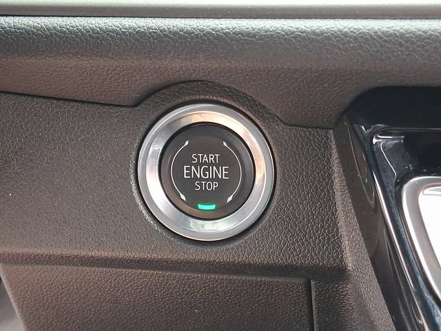 Used 2026 Chevrolet Traverse LT AWD/4WD image 29