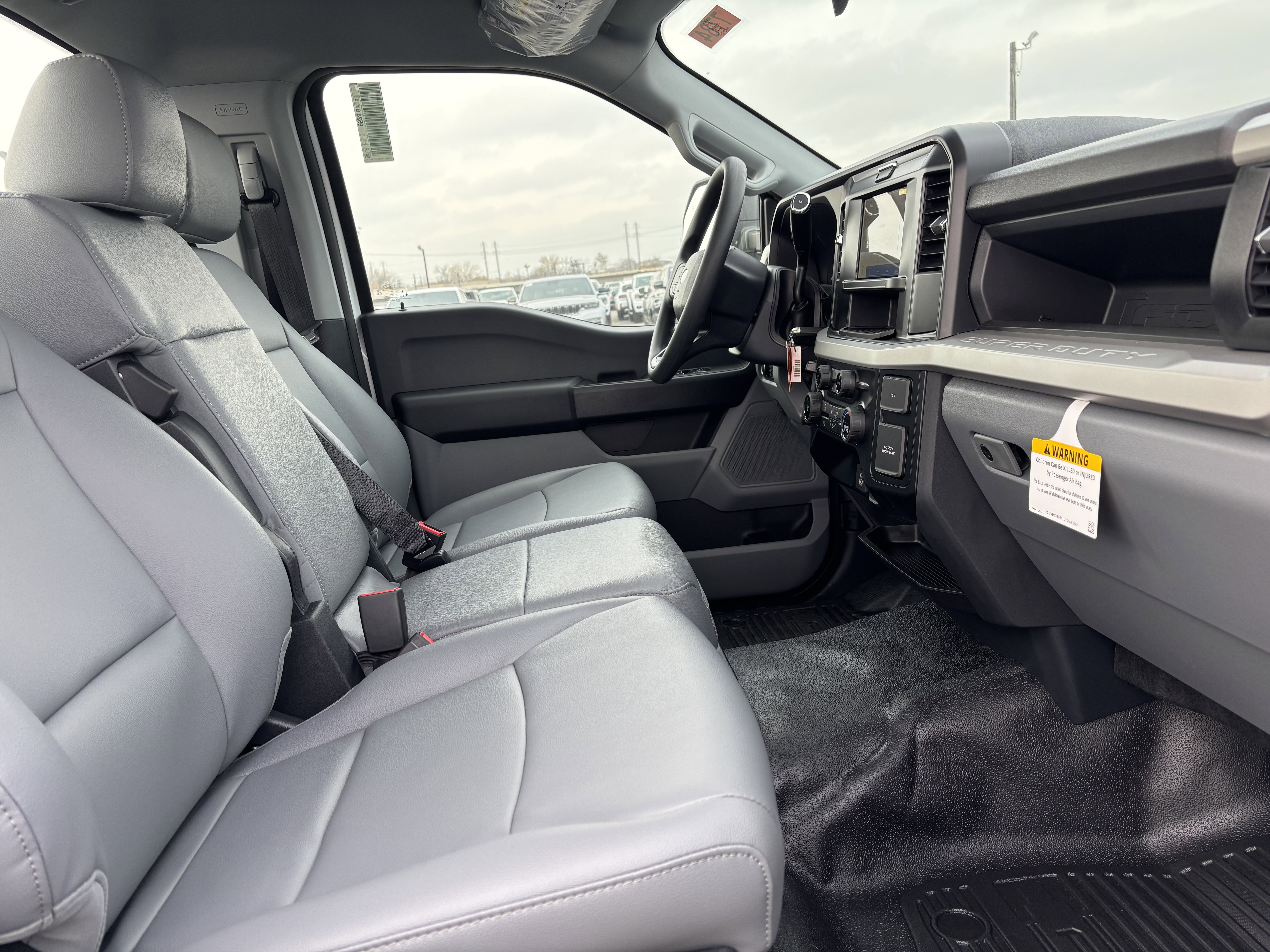 New 2026 Ford F350 XL w/ FX4 Off-Road Package image 16