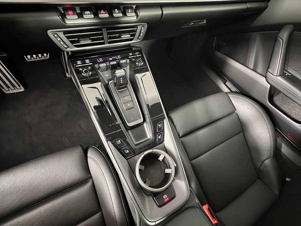 Certified 2025 Porsche 911 Carrera S RWD image 31