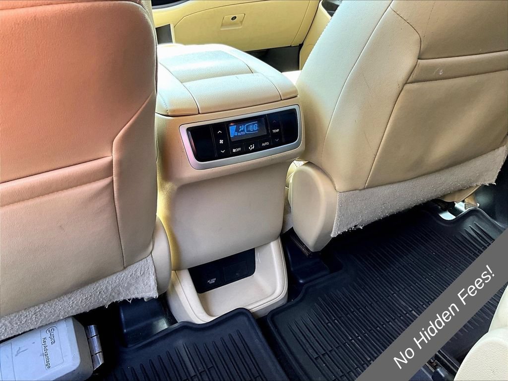 Used 2016 Toyota Highlander Limited w/ Protection Package #3 AWD/4WD image 28